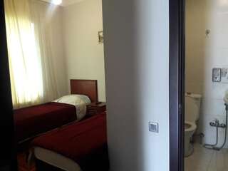 Отель LT Hotel Огуз Стандартный двухместный номер с 1 кроватью или 2 отдельными кроватями-3